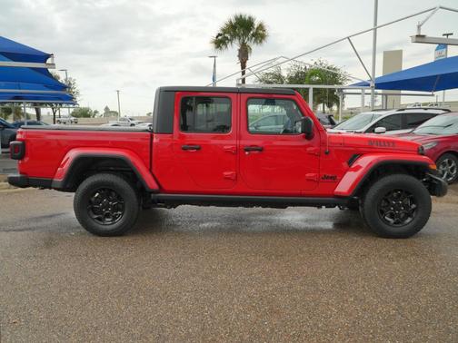 Firecracker Red Clearcoat 2023 Jeep Gladiator Willys 4x4