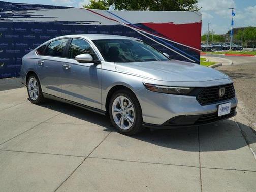 2025 Honda Accord LX 1.5T