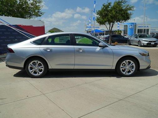2025 Honda Accord LX 1.5T