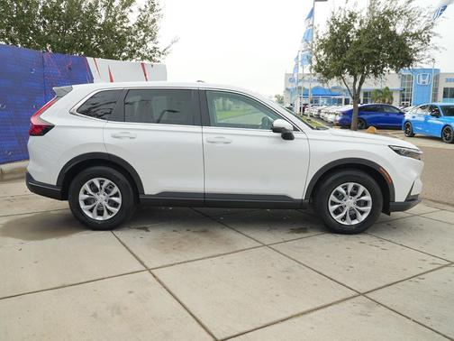 2026 Honda CR-V LX 2WD