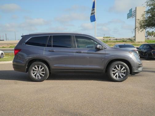 Modern Steel Metallic 2022 Honda Pilot 2WD EX-L