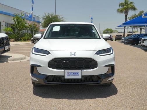 Platinum White Pearl 2026 Honda HR-V EX-L