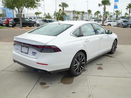 Platinum White Pearl 2026 Honda Accord Hybrid Touring
