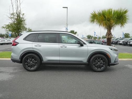 Solar Silver Metallic 2026 Honda CR-V Hybrid Sport-L FWD