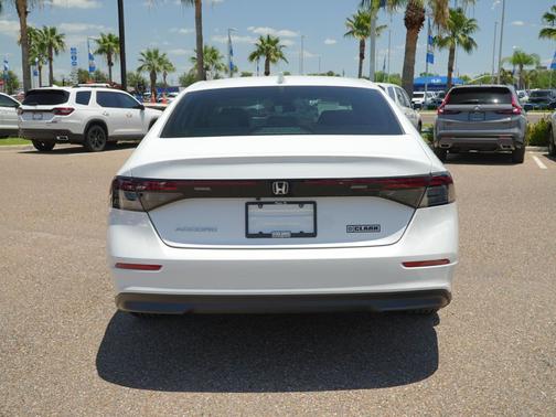 Platinum White Pearl 2024 Honda Accord EX