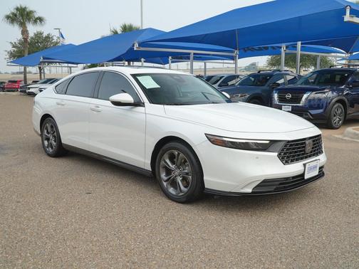 Platinum White Pearl 2023 Honda Accord Hybrid EX-L