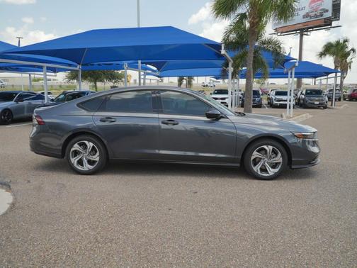 Meteorite Gray Metallic 2025 Honda Accord SE