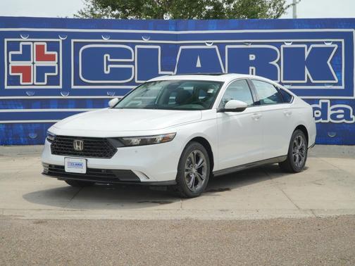 Platinum White Pearl 2026 Honda Accord Hybrid EX-L