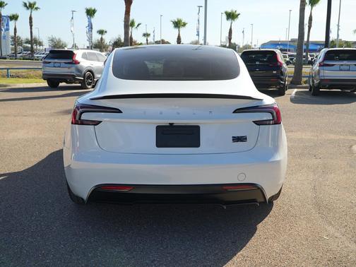 2024 Tesla Model 3 Performance