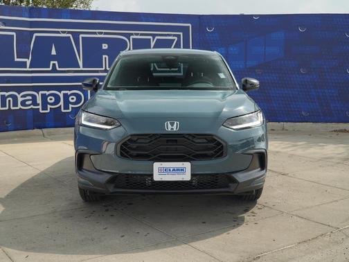 2026 Honda HR-V 2WD Sport