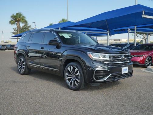 Deep Black Pearl 2023 Volkswagen Atlas 3.6L SEL Premium