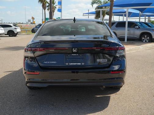 2023 Honda Accord LX 1.5T