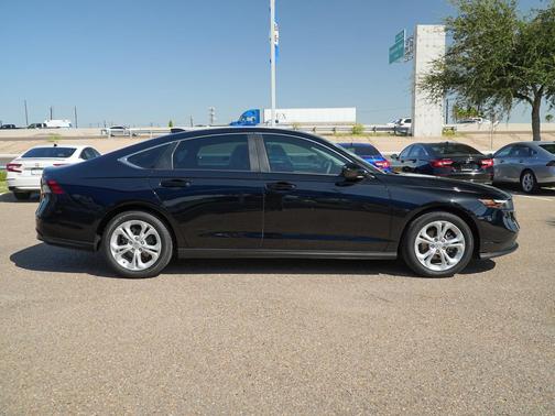 2023 Honda Accord LX 1.5T