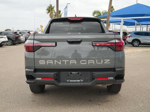 2025 Hyundai SANTA CRUZ SEL Activity