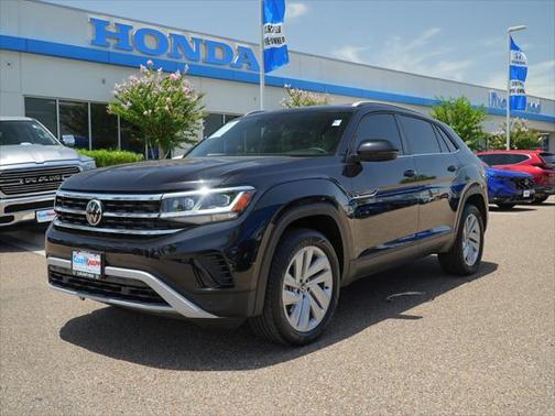 2022 Volkswagen Atlas Cross Sport 2.0T SE w/Technology