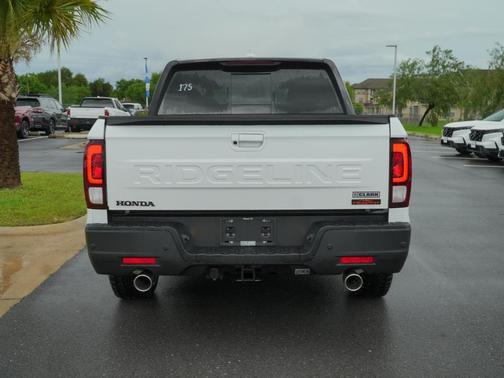Platinum White Pearl 2026 Honda Ridgeline TrailSport+