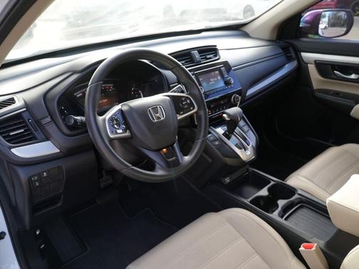 Platinum White Pearl 2021 Honda CR-V 2WD LX