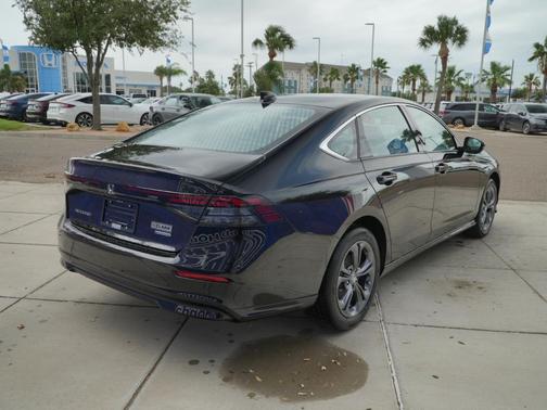 Crystal Black Pearl 2026 Honda Accord Hybrid EX-L