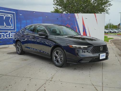Crystal Black Pearl 2026 Honda Accord Hybrid EX-L