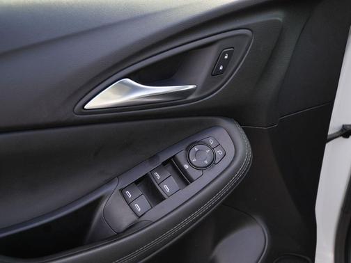 Summit White 2023 Buick Encore GX Preferred