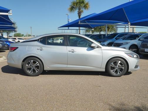 Brilliant Silver Metallic 2023 Nissan Sentra SV