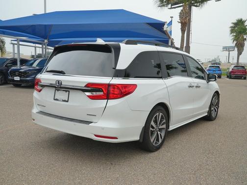 Platinum White Pearl 2024 Honda Odyssey Touring