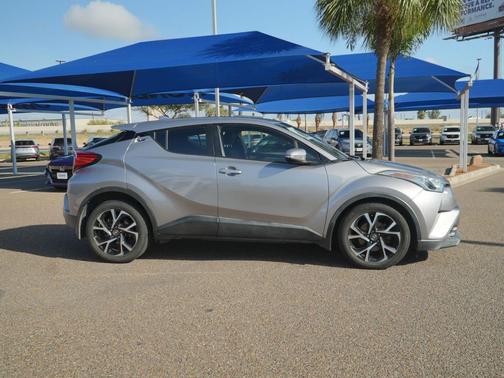 Silver Knockout Metallic 2018 Toyota C-HR XLE