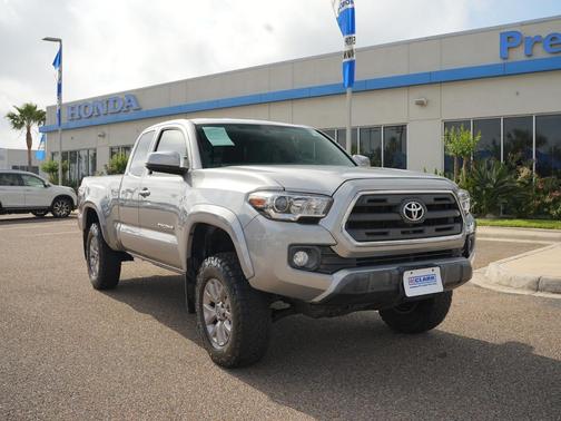 2016 Toyota Tacoma SR5