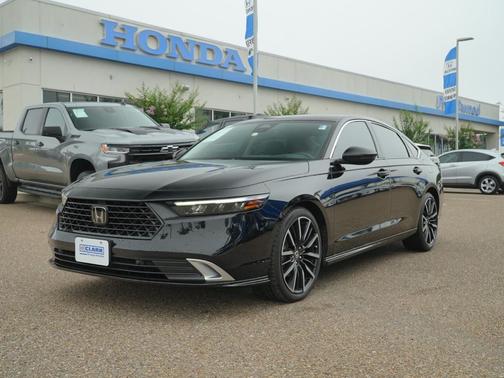 Crystal Black Pearl 2023 Honda Accord Hybrid Touring