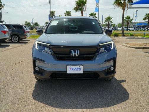 2022 Honda Pilot 2WD Sport