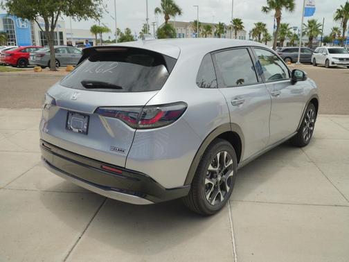 Solar Silver Metallic 2027 Honda HR-V EX-L