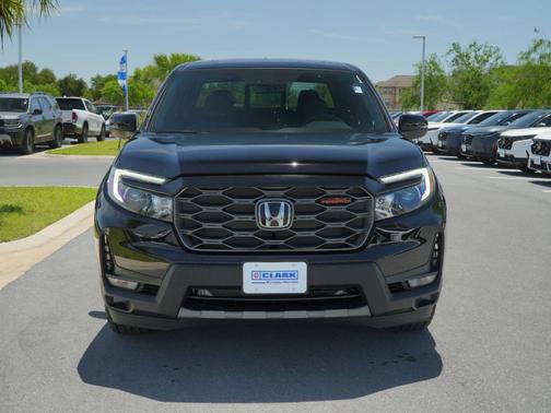 Crystal Black Pearl 2026 Honda Ridgeline TrailSport