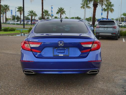 Still Night Pearl 2022 Honda Accord Sport 1.5T