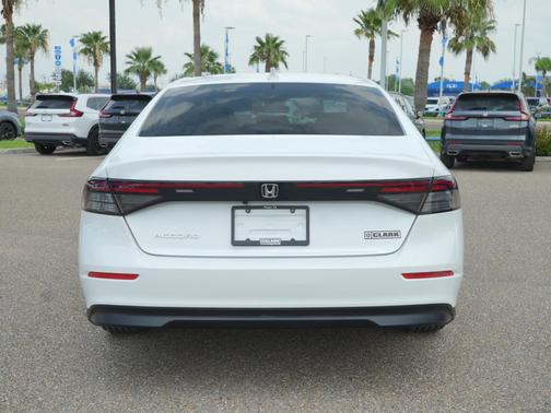 Platinum White Pearl 2023 Honda Accord EX