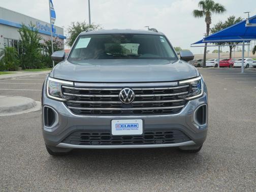 Platinum Gray Metallic 2024 Volkswagen Atlas 2.0T SE
