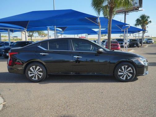 Super Black 2024 Nissan Altima S FWD
