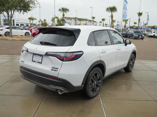 2026 Honda HR-V 2WD Sport