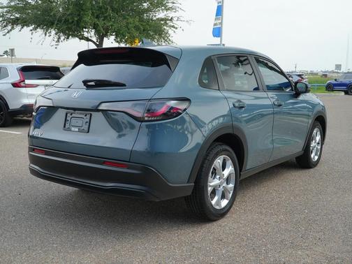 Nordic Forest Pearl 2023 Honda HR-V LX