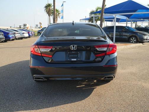 2019 Honda Accord Touring 2.0T