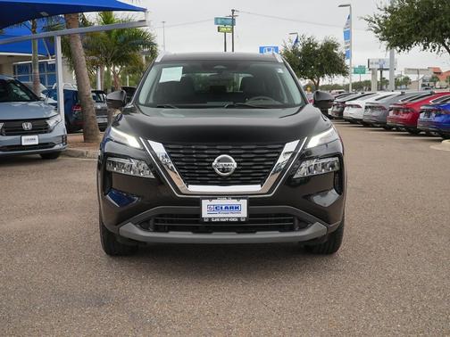 Super Black 2021 Nissan Rogue SV