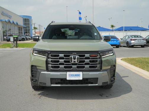 2026 Honda Pilot TrailSport