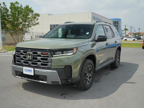 2026 Honda Pilot TrailSport