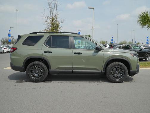 2026 Honda Pilot TrailSport