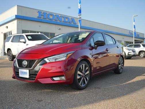 2021 Nissan Versa 1.6 S