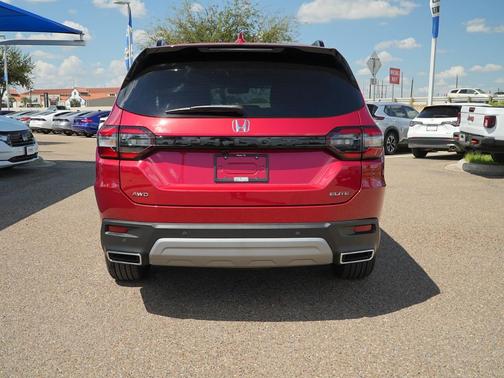 2025 Honda Pilot Elite