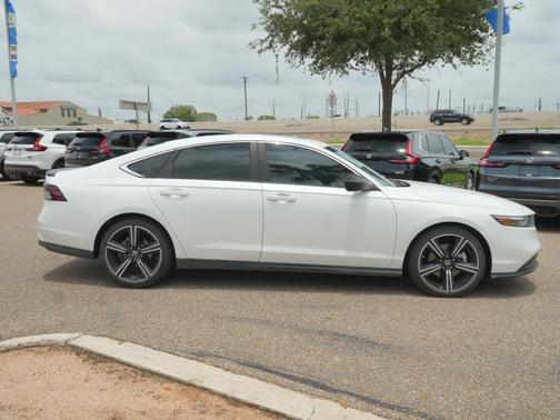 Platinum White Pearl 2025 Honda Accord Hybrid Sport