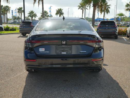 Crystal Black Pearl 2024 Honda Accord Hybrid Sport-L