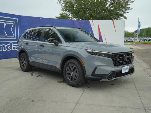 Urban Gray Pearl 2026 Honda CR-V Hybrid TrailSport AWD