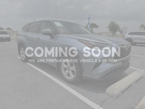 2023 Toyota Highlander Hybrid LE