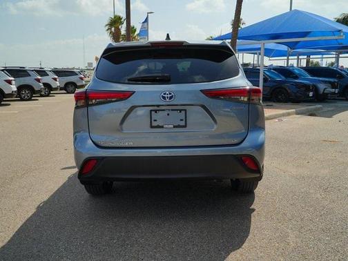 2023 Toyota Highlander Hybrid LE